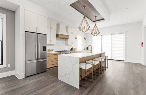 Kennedy King Casa | Indy Opulence: Luxe 5BR Near Downtown