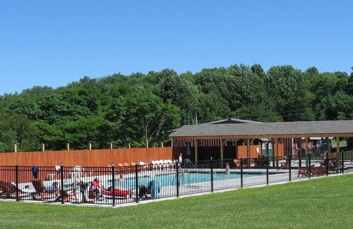 Milford Cabina | Inexpensive 1-room cabin, less than 5 mi from Cooperstown.