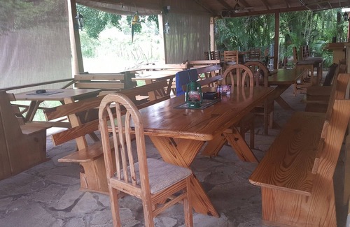 La Mulata Apartamento | Inexpensive guest-friendly hotel room, with tropical garden and restaurant
