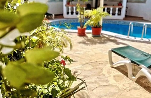 Villas Ana Maria Apartamento | Inexpensive room in central Sosua