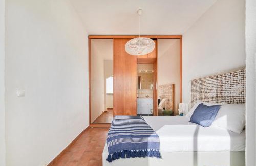 Paco De Arcos Apartamento | Infinite Ocean View w/Free Parking By TimeCooler