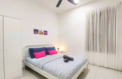 Bandar Kinrara Apartamento | Infinity Pool@10 Kinrara - Pavilion near LRT& Sunwayn