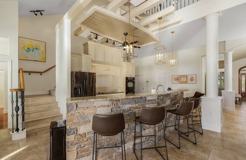 Port Charlotte Casa | Infinity Pool LARGE Home on Lake — ALL NEW — Summer Fall Winter 25-26 Available