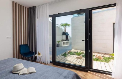 Znjan Apartamento | Infinity pool villa, great view