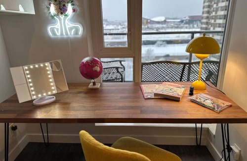 Beltline Apartamento | InfinityNest: Chic downtown escape/ stunning views