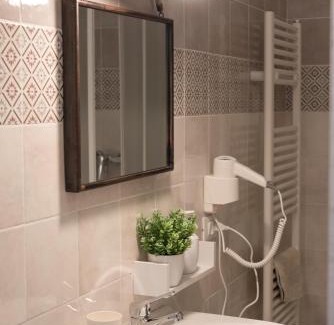 Cavalcaselle Casa | InGarda Rooms