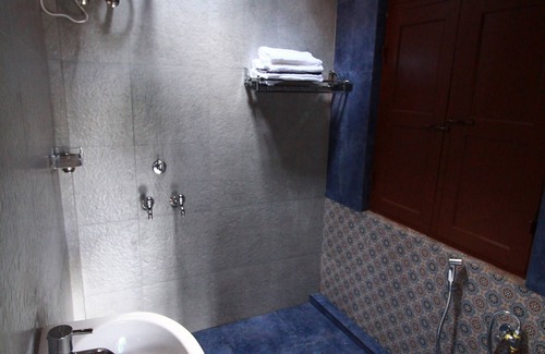 Palayam Casa | Ingedam- cosy double bedroom in Trivandrum city
