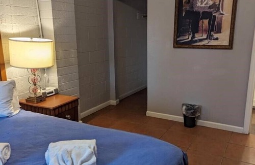 Pittmann Hotel | Ingles Motel