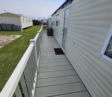 Ingoldmells Chalet De Esquí | Ingoldmells -caravan- Sleeps 8 - Seaside - Wi-Fi