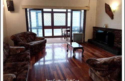 Montclair Casa | Ingwe Guest House and Self Catering