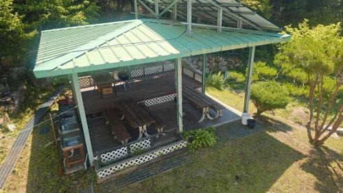 Inje Casa | Inje Hachuri Undeokwi Hayanjib