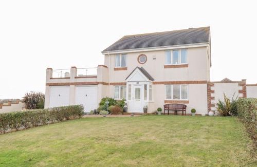 Trearddur Bay Casa | Inland View