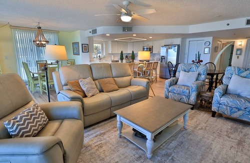 New Smyrna Beach Condominio | Inlet#108 3 BD Lavish Beach Haven Panoramic Views