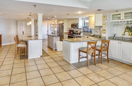 Holiday Isle Condominio | Inlet Reef 209 3 Bedroom Condo by RedAwning