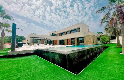 Diputación de Rincón de San Ginés Villa | Inmovecos Villa Gawy 2 de Lujo con piscina privada
