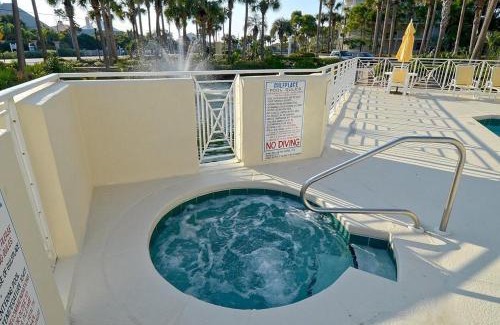 Gulf Place Casa | Inn at Gulf Place #311 - Sunshine in the Inn