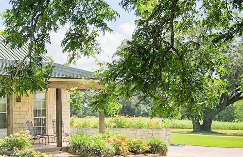 Burton Cabaña | Inn at Indian Creek