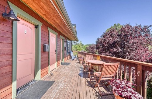 Steilacoom Casa | Inn at Saltar's Point Suite 2 (1bed 1 bath)