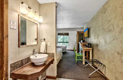South Lake Tahoe Hotel | Inn At South Lake Tahoe