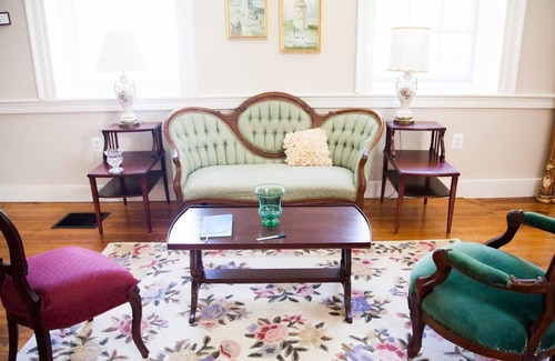 Thurmont Hotel | Inn at Springfield Manor