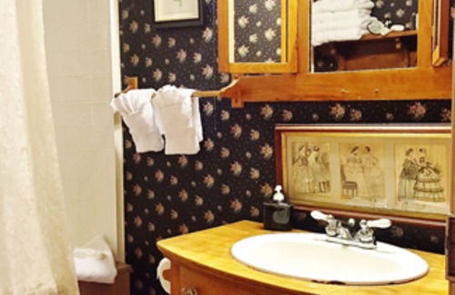 Chesapeake City Cama Y Desayuno | Inn At The Canal Bed & Breakfast
