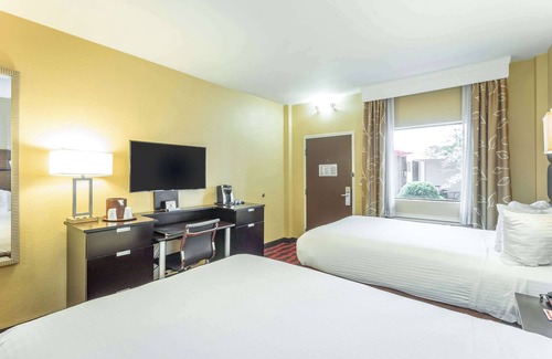 Downtown Atlanta Hotel | Inn at the Peachtrees, Ascend Hotel Collection