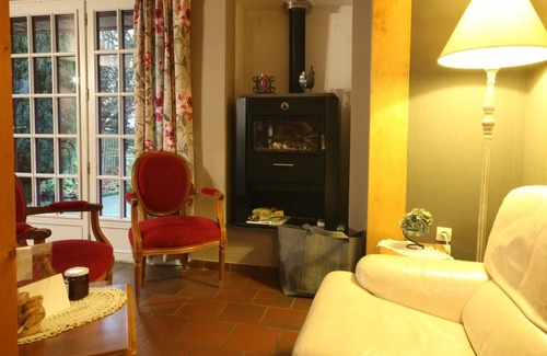 Autretot Casa | Casa rural Autretot, 2 dormitorios, 4 personas