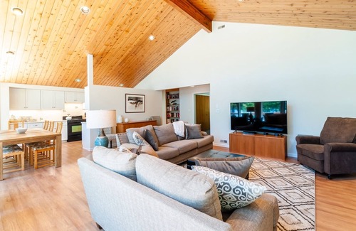 South Thomaston Casa | INN FROM THE COLD - Town of South Thomaston
