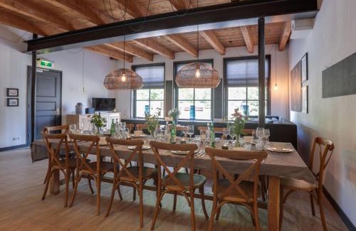 Ternaard Casa | Inn in Ternaard near Heritage