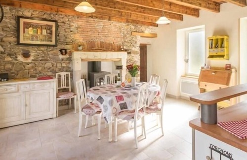 La Haie-Fouassiere Casa | Casa rural La Haie-Fouassière, 2 dormitorios, 5 personas