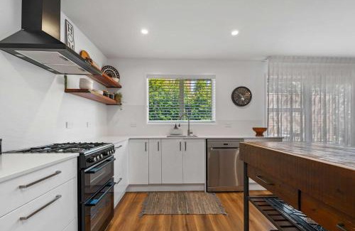 Springfield Casa | Inn McDowell - Modern 3 Bedroom in Springfield