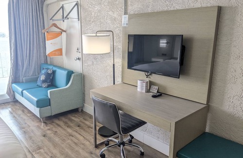 Destin Hotel | Inn on Destin Harbor, Ascend Hotel Collection