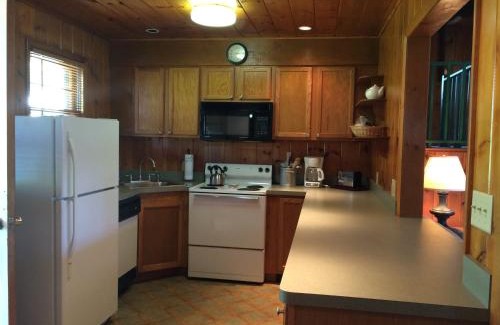 Lake George Hotel | Inn on The Hill