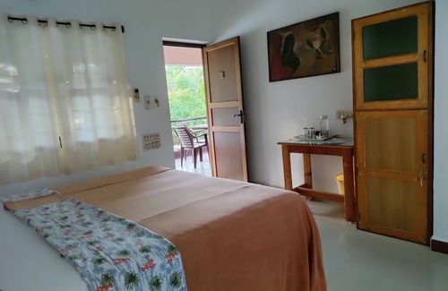 Kottakuppam Cama Y Desayuno | Inn Pondiville Forest Retreat