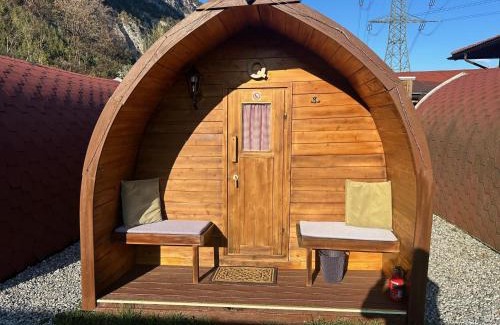 Haiming Otro | Inn-side ADVENTURE CABINS