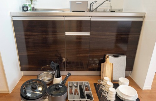 Otsu Hotel | Inn where you can cook and wash yourself WHsc202 / Otsu Shiga