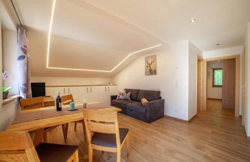 San Martino in Passiria Apartamento | Innergasserhof Ferienwohnung Edelweiss