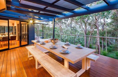 Quedjinup Casa | Innisfree - Tranquil Stilted Retreat Near Yallingup