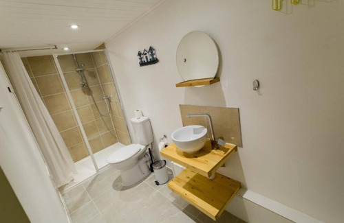 Kemptown Hotel | INNit Rooms Ocean Breeze