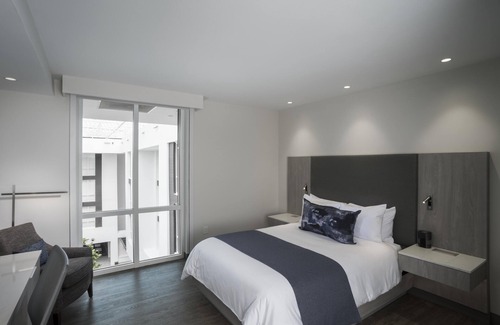 North Naples Hotel | Innovation Hotel