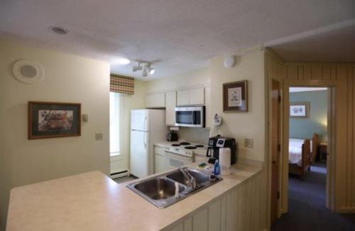 Waterville Valley Casa | Inns of Waterville Valley 201