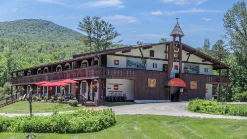 Stowe Area Cabina | Innsbruck Inn at Stowe