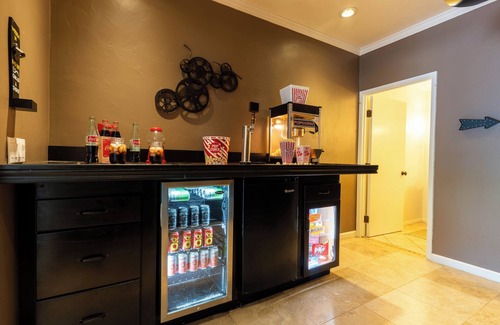 Fallbrook Casa | Peaceful Oasis. Pool/Spa, Wineries, Movie Theater