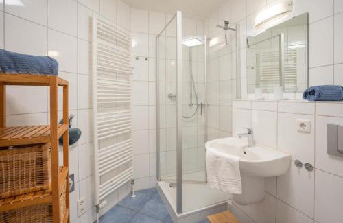 Fehmarn Casa | Inselblume 56 - Ferienwohnung am Südstrand mit Meerblick