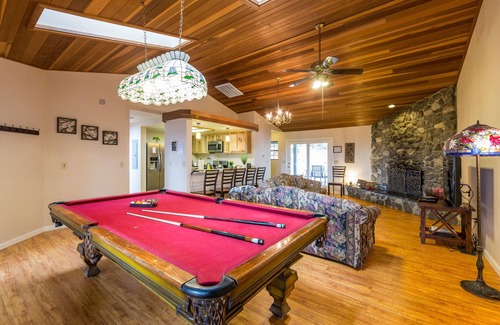 Yosemite West Casa | Inside Yosemite Sierra Blossom