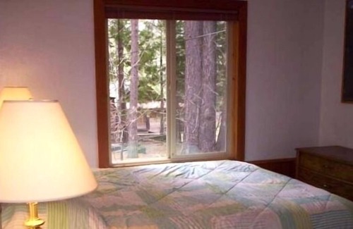 Foresta Cabina | DENTRO DE YOSEMITE! FORESTA! ¡Tranquilo, artístico, el lugar para estar!