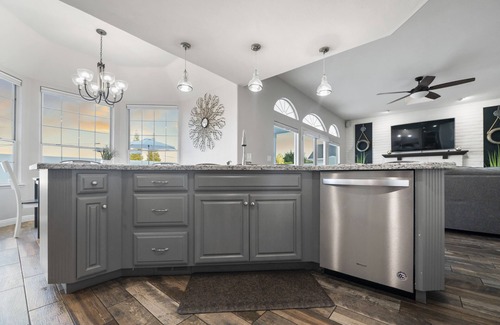 Visalia Villa | Inspired by the iconic white buildings and turquoise waters of Greece.