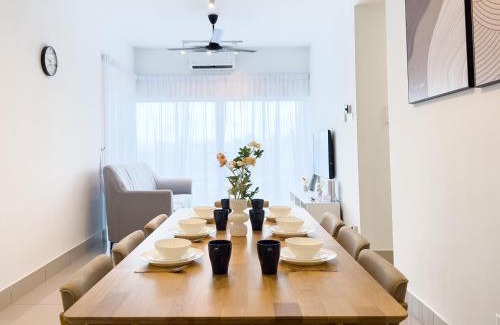 Pengkalan Tentera Udara Diraja Malaysia Apartamento | Instaworthy 3B3B - 6 pax - F&B & Mart - Chan Sow Lin