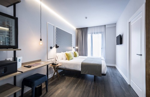 San Sebastian Centro Hotel | Intelier Victoria Hotel