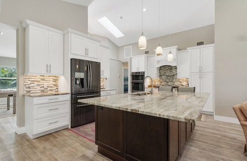 Interchange Square Casa | Intercoastal Oasis Heated Pool & Dock in peaceful Vero Beach!
